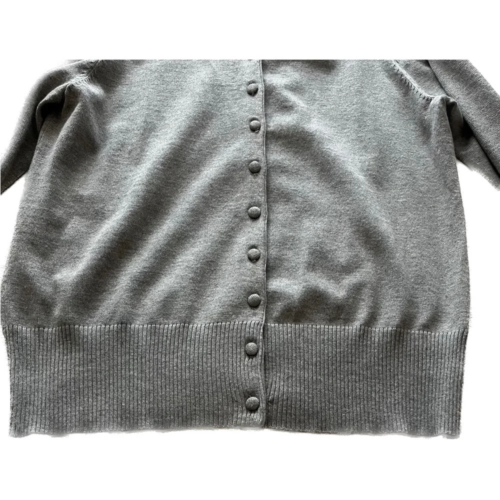 Grace Elements petite. Gray 3/4 length sleeve sweater. - Picture 7 of 9